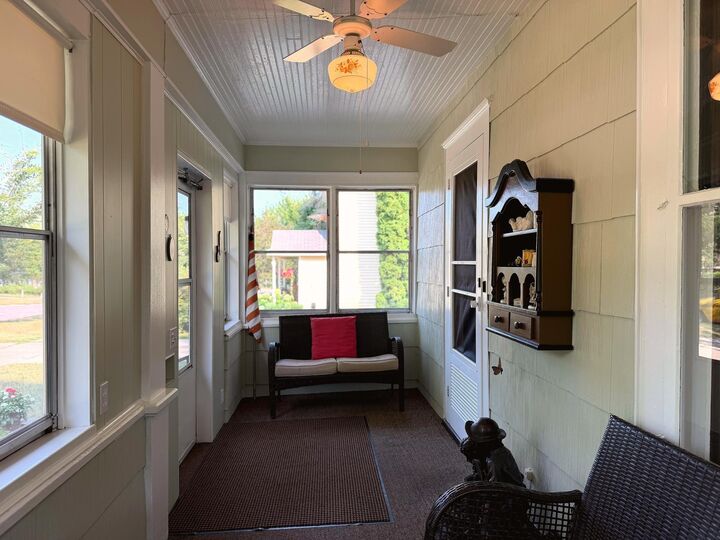 Property Photo:  421 W Vernon Avenue  MN 56537 