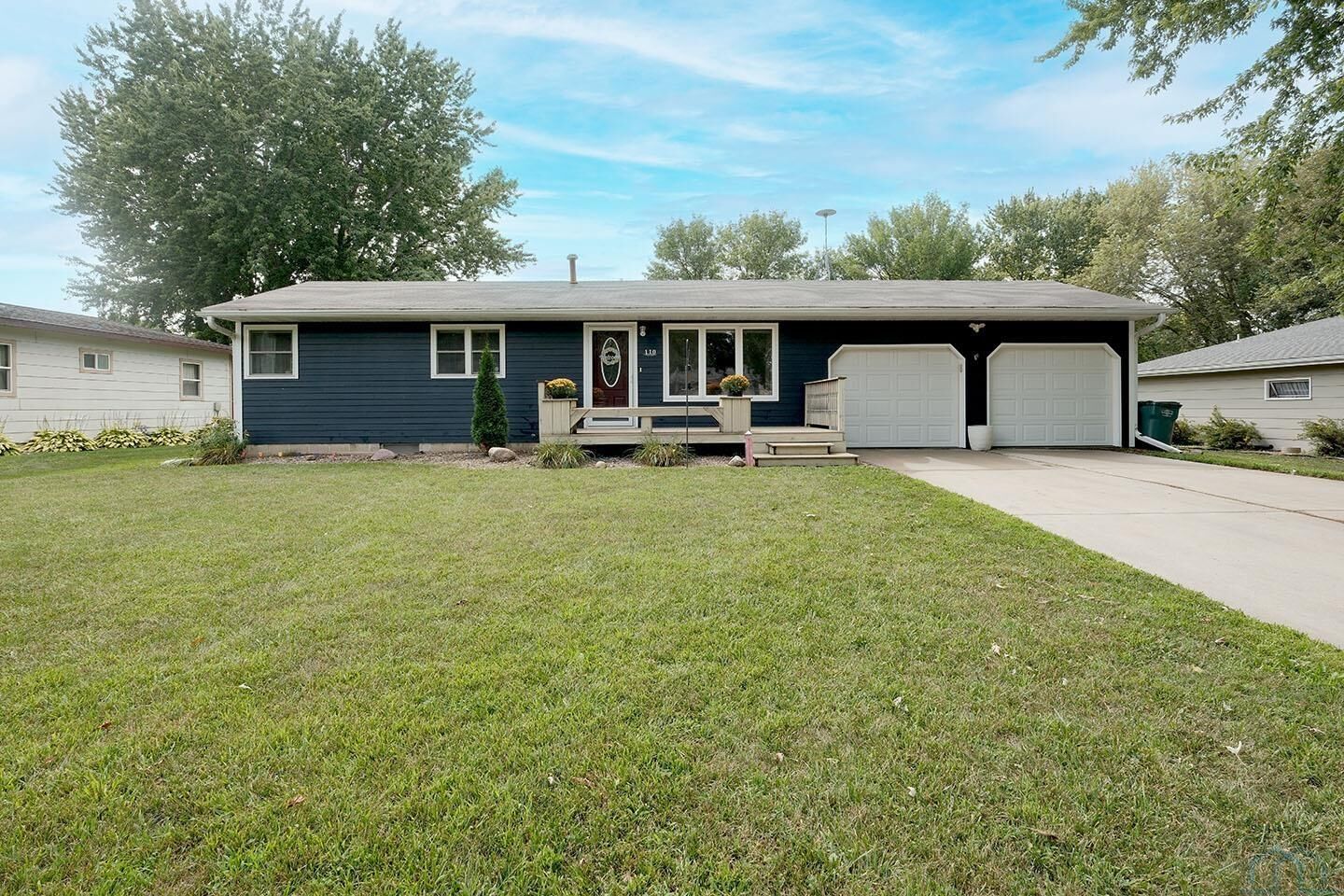 Property Photo: 110 Louisiana Ave SW IA 51041