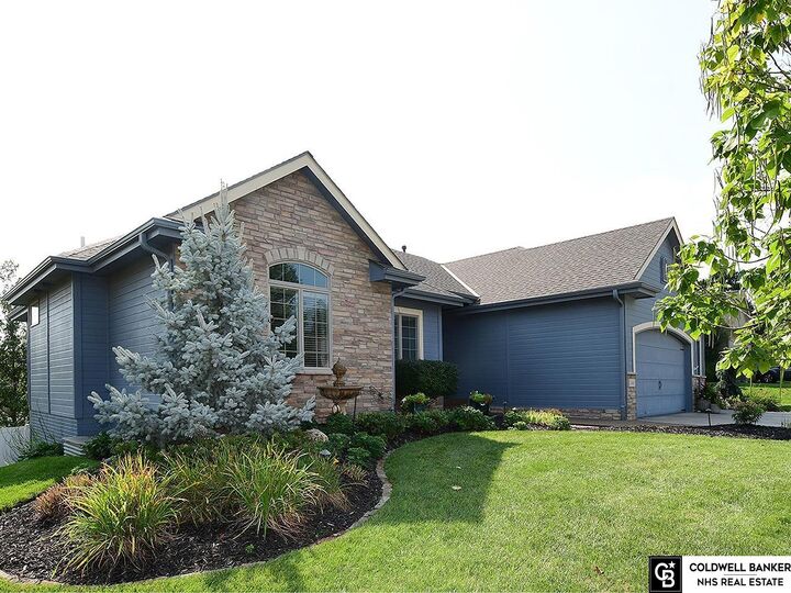 Property Photo:  12621 S 81st Street  NE 68046 