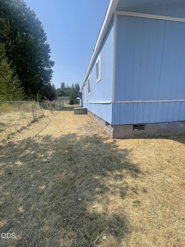 Property Photo:  315 N Baker Avenue  OR 97624 