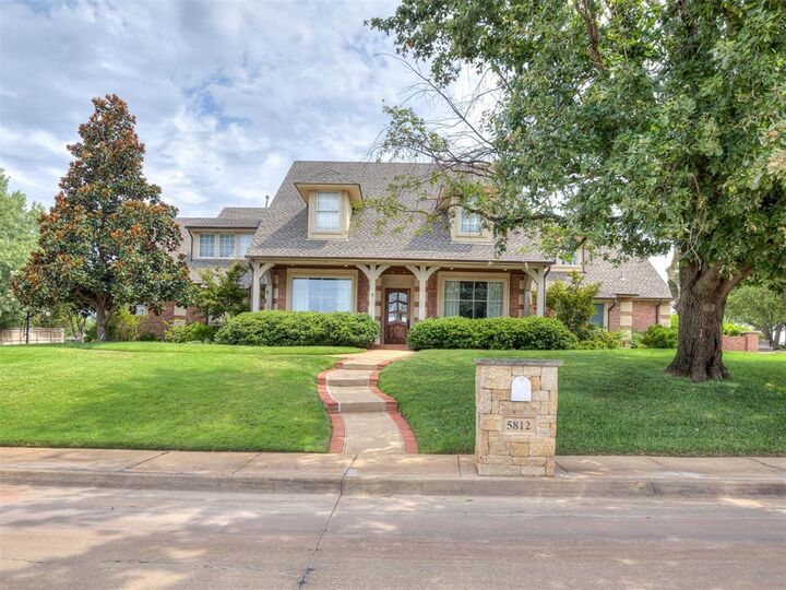 Property Photo:  5812 Country Club Drive  OK 73025 