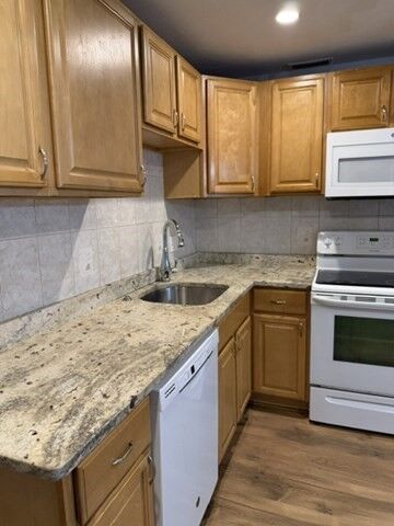Property Photo:  41 Spencer Rd 32G  MA 01719 