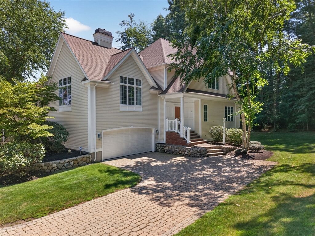 Property Photo:  32 Bobby Jones Dr 32  MA 01810 