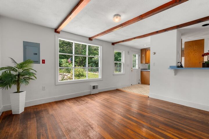 Property Photo:  287 Haverhill St  MA 01864 