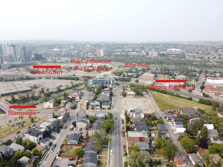 Property Photo:  1117 8 Street SE  AB T2G 2Z6 