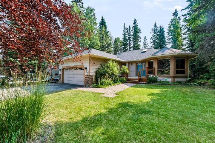 Property Photo: 75 Manyhorses Drive AB T3Z 1A1