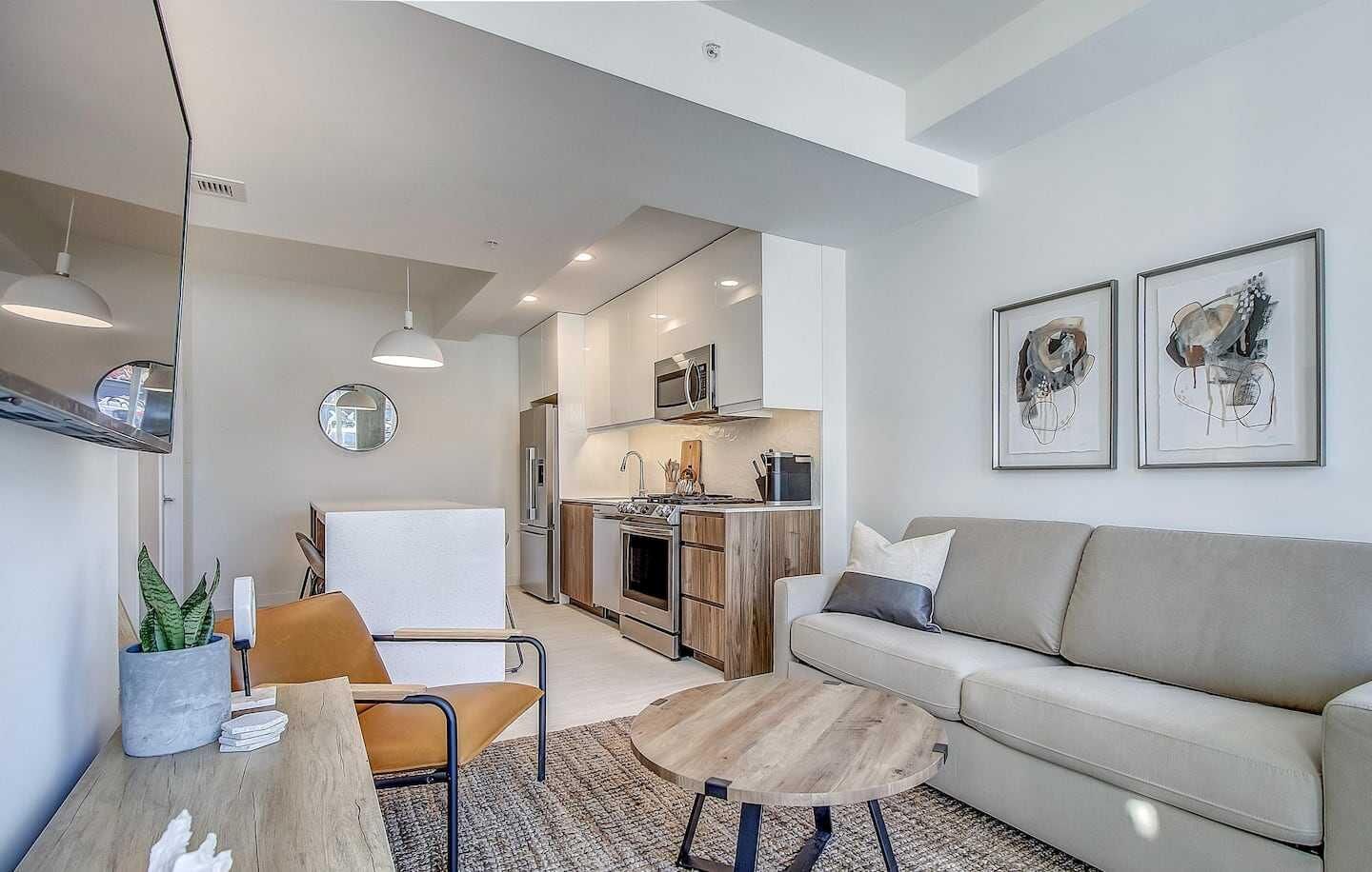 Property Photo:  327 9A Street NW 325R  AB T2N 1T7 