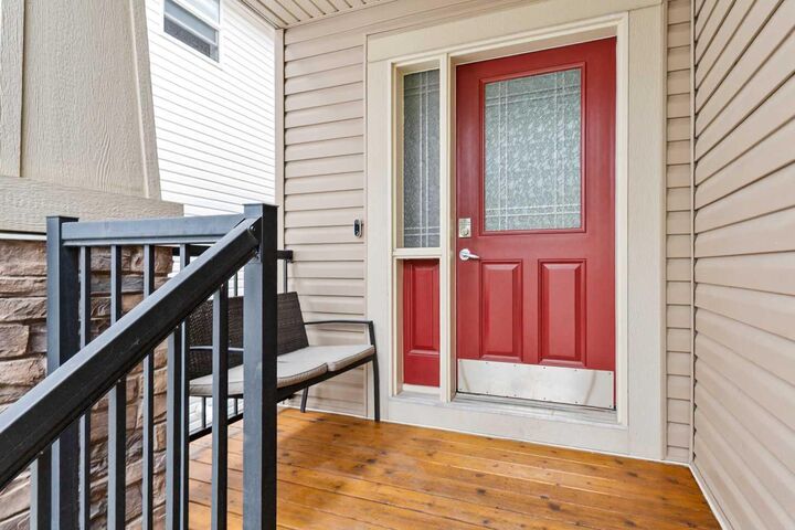 Property Photo: 19 Sunset Circle AB T4C 0C3