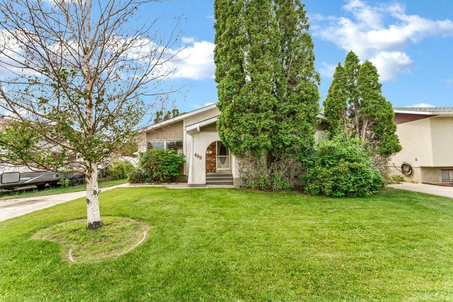 Property Photo: 469 19 Street NE AB T1C 1G2