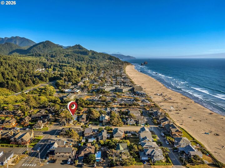 Property Photo:  115 W Surfcrest  OR 97110 