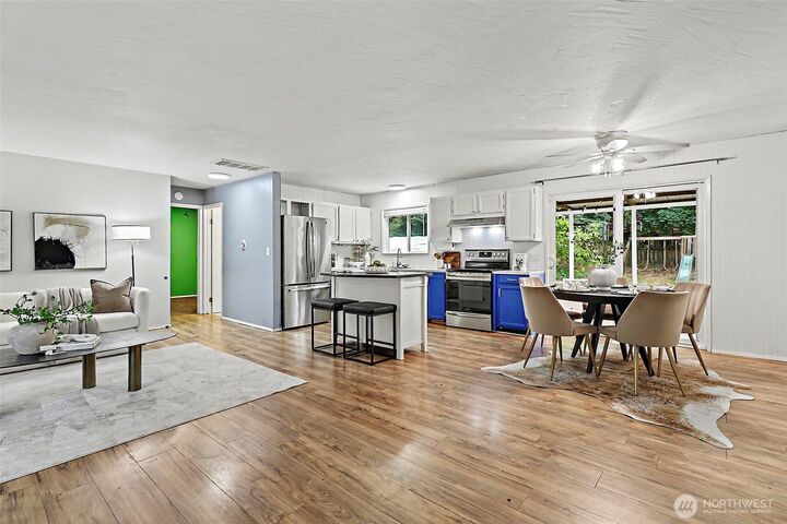 Property Photo:  29751  3rd Avenue S  WA 98003 
