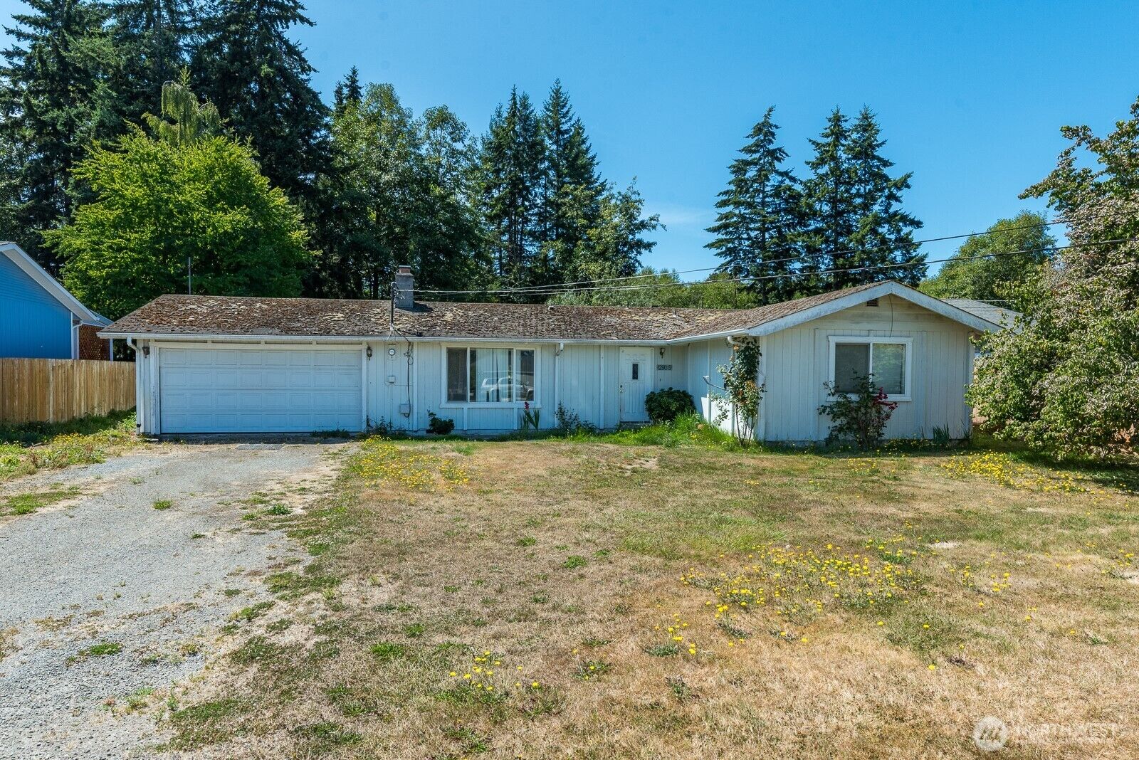 Property Photo: 1290 S Uplands Drive WA 98282