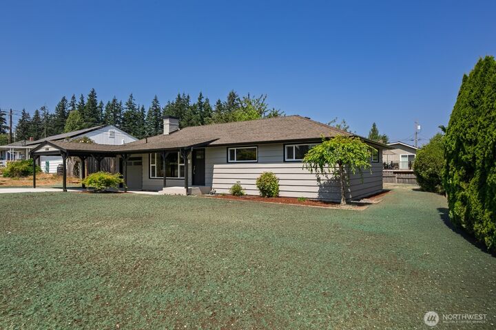 Property Photo: 4960 Vesper Drive WA 98203