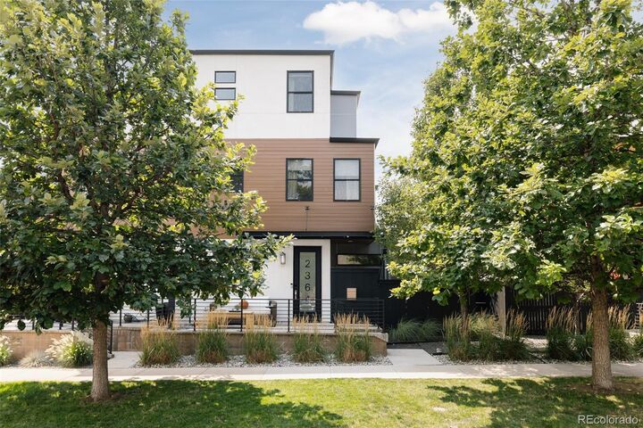 Property Photo:  2364 W 33rd Avenue  CO 80211 