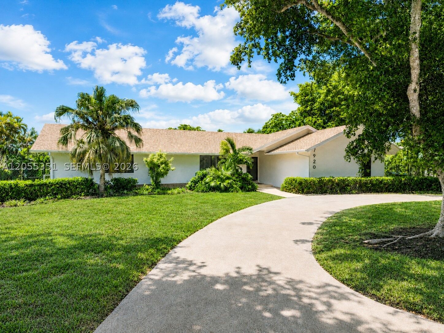 Property Photo: 7920 SW 172nd Ter FL 33157