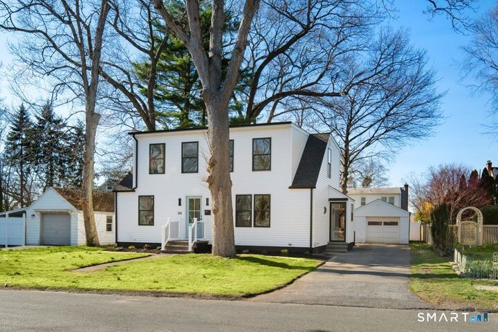 Property Photo: 181 Eastern Parkway CT 06460