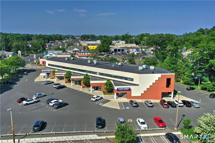 Property Photo:  236 Boston Post Road 2A (Upper Level)  CT 06477 