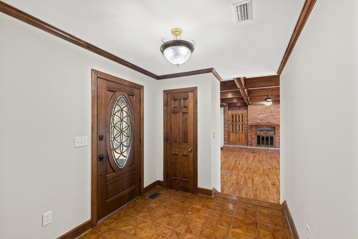 Property Photo: 714 N Shady Lane AL 36303