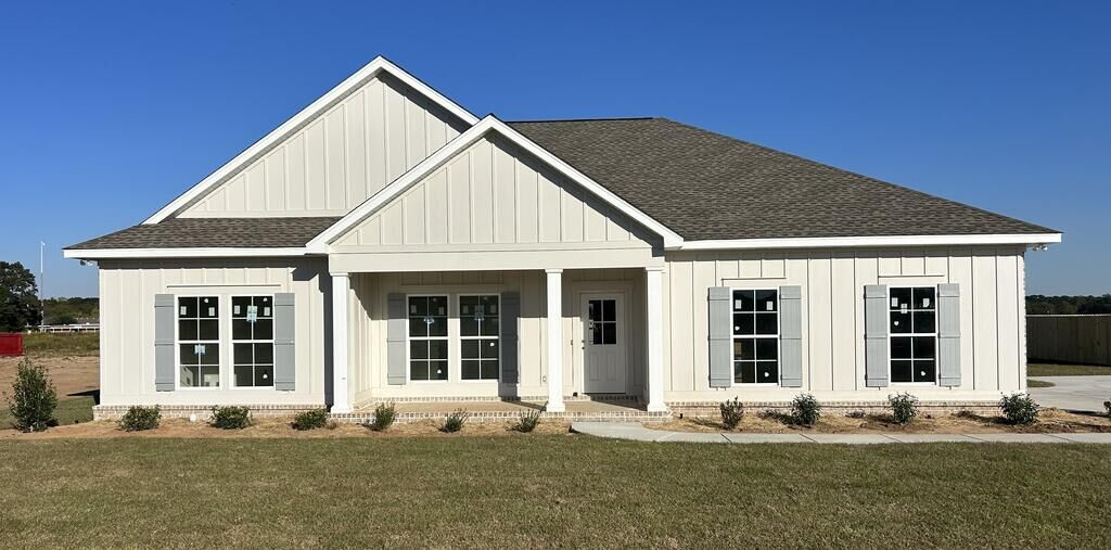 Property Photo: 31 Adkinson Road AL 36352