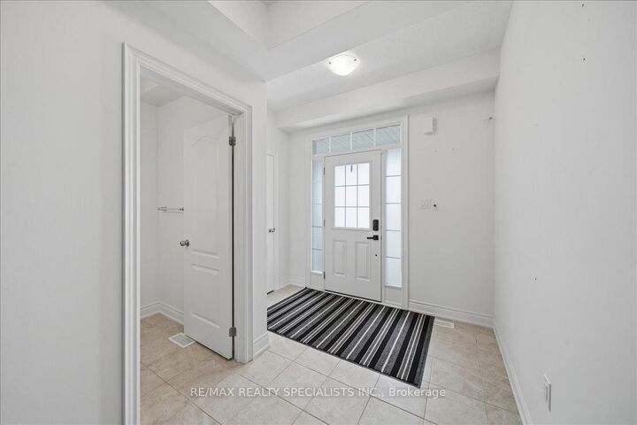 281 Blue Dasher Boulevard — photo 1