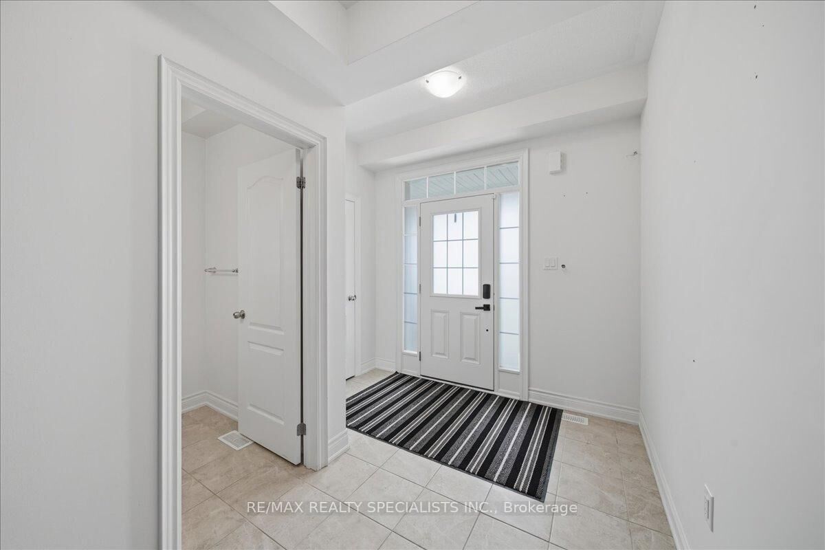 Property Photo: 281 Blue Dasher Boulevard ON L3Z 4H8