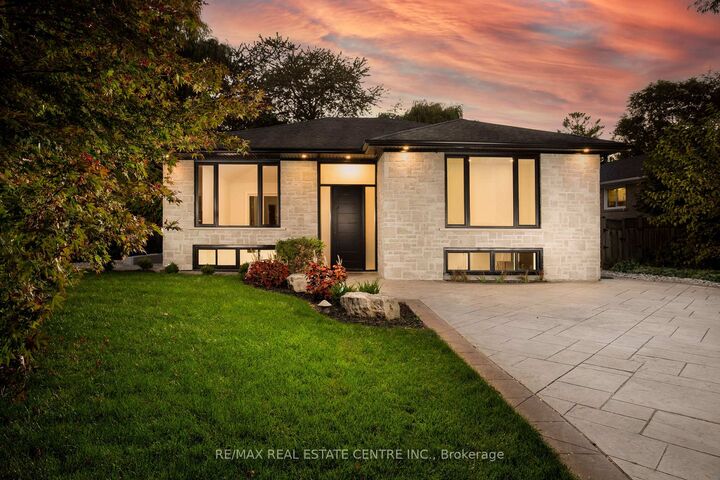446 Willis Drive — photo 1