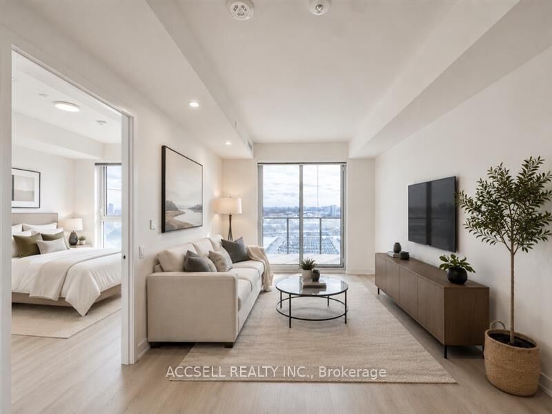 Property Photo: 185 Millway Avenue W905 ON L4K 0L2
