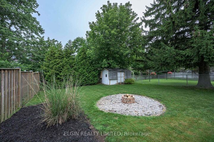Property Photo:  176 Forest Avenue  ON N5R 2K2 