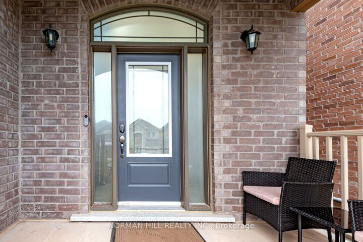 Property Photo: 46 Janes Crescent ON L9R 0V9