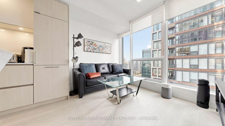 35 Mercer Street 3011 — photo 1