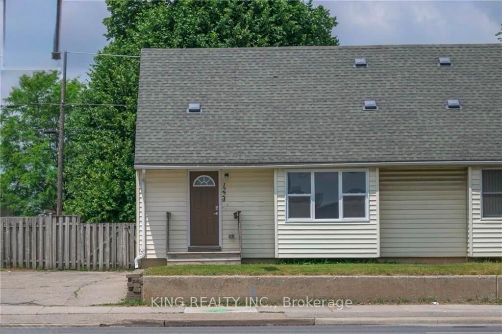 Property Photo:  1224 Oxford Street E  ON N5Y 3M4 