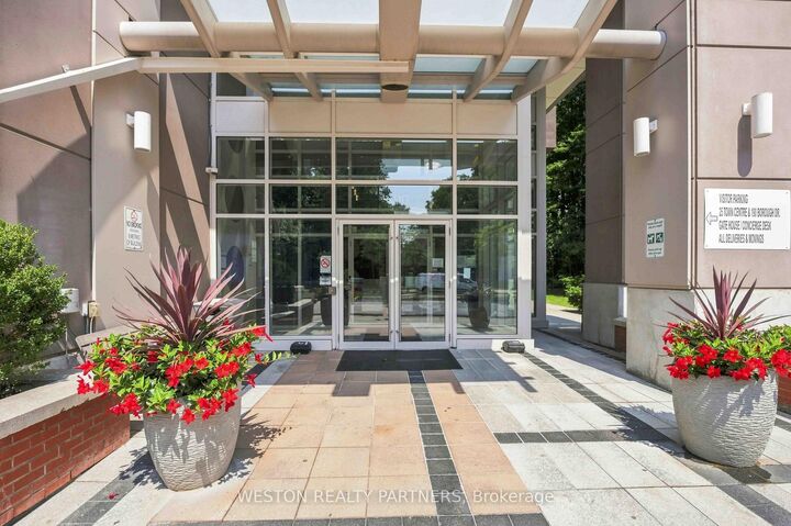 Property Photo: 190 Borough Drive 1006 ON M1P 0B6