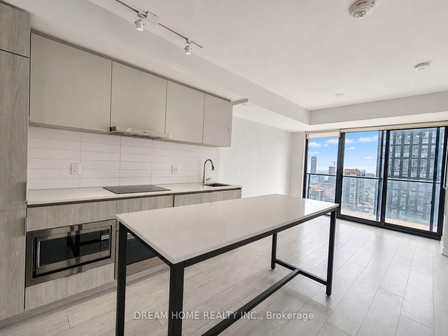 Property Photo:  47 Mutual Street 2808  ON M5B 0C6 