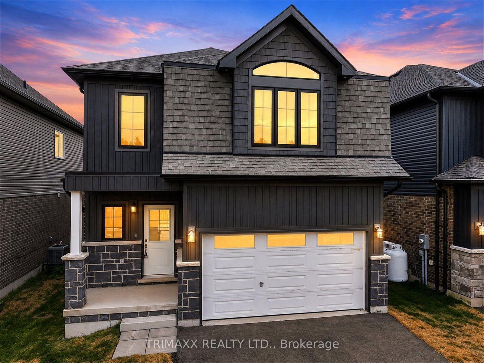 Property Photo:  56 Hillcroft Way  ON K0M 1A0 