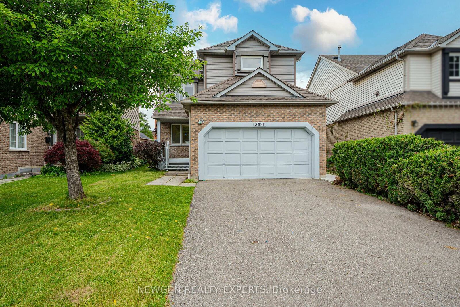 Property Photo:  2878 Rainwater Drive (Legal Basement)  ON L5N 6K9 
