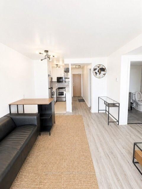 Property Photo:  150 Charlton Avenue 1201  ON L8N 3X3 