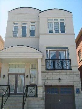 Property Photo:  18 Asner(Main And Second Floor) Avenue  ON L6A 0W6 