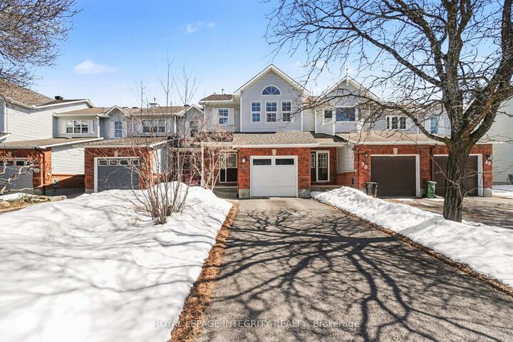 Property Photo: 52 Blackdome Crescent ON K2T 1A9