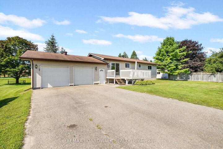 Property Photo:  189 Arnold Drive  ON K7H 3C7 