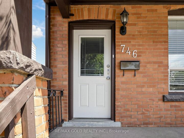 Property Photo:  746 King Street W  ON L8S 1J8 