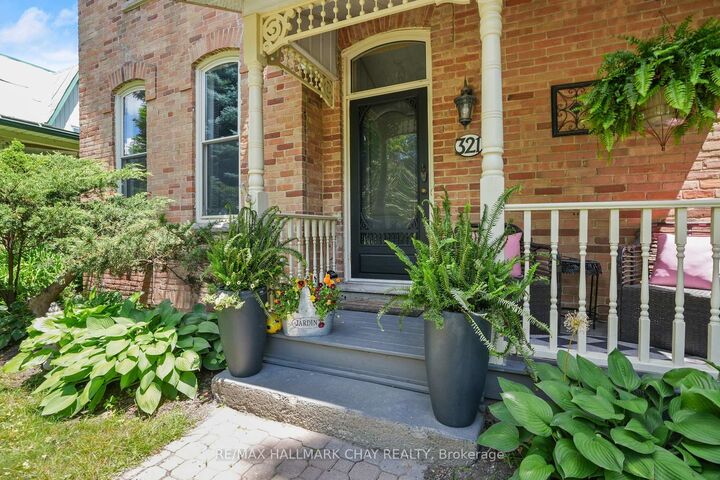 Property Photo:  321 Owen Sound Street  ON L9V 2W9 