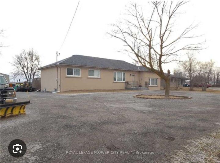 13186 Airport Road E — photo 1