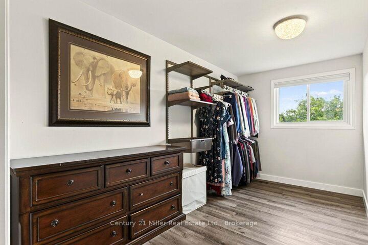 Property Photo: 85 Waterford Drive ON N0B 1T0