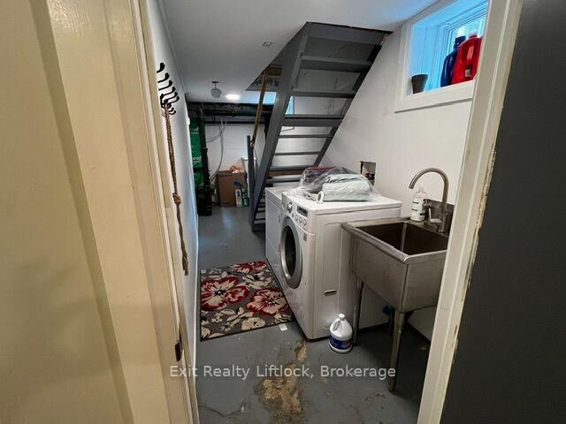 Property Photo:  450 Weller Street Basement  ON K9H 2N6 