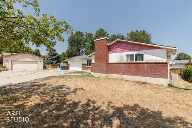 Property Photo:  1058 W 4550 S  UT 84405 