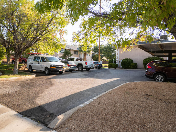 Property Photo:  1070 N 1400 St W  UT 84770 