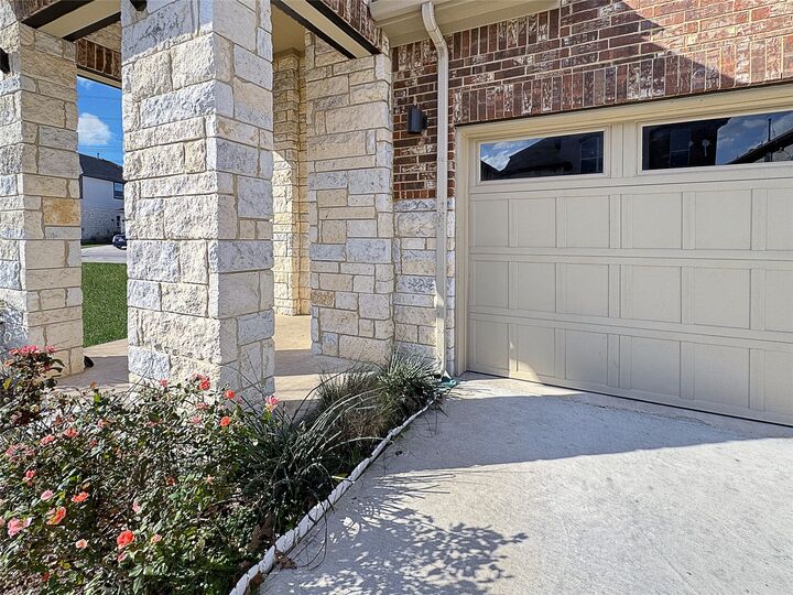 Property Photo:  1245 Westborough Lane  TX 78641 