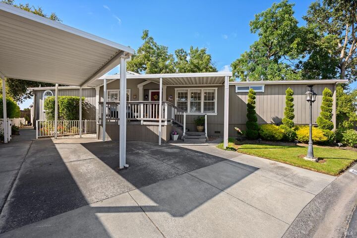 Property Photo:  117 Shamrock Circle  CA 95403 