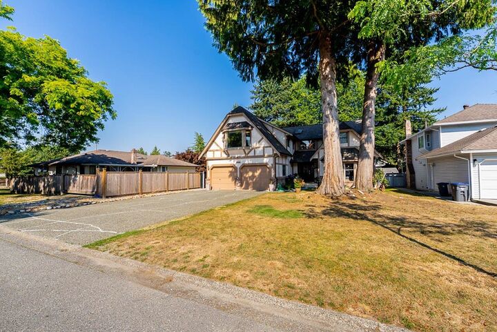 Property Photo: 9884 158A Street BC V4N 2A5