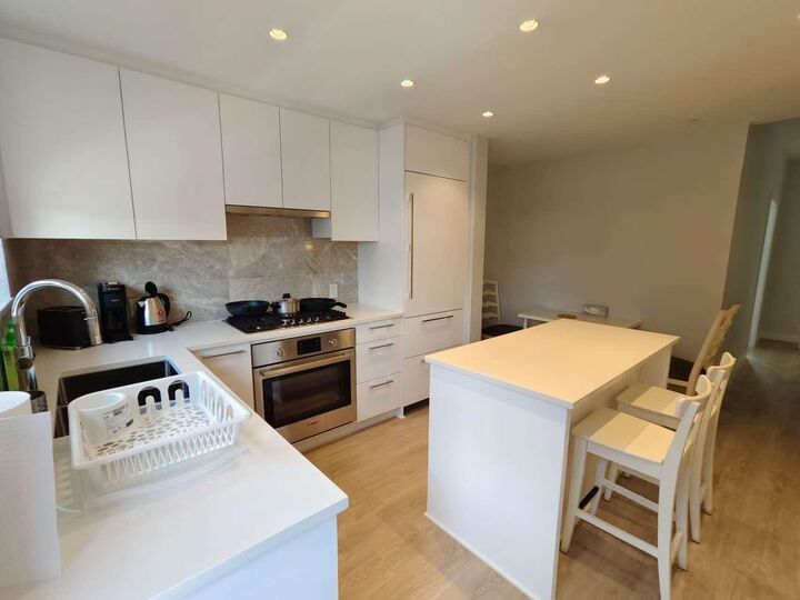 Property Photo: 2728 Acadia Rd Road Ensuite At Th11 BC V6T 0E5